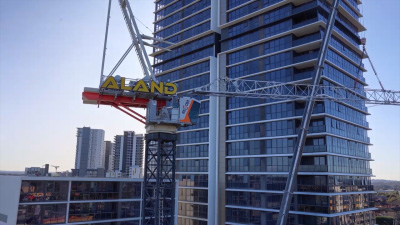 Crane Dismantling