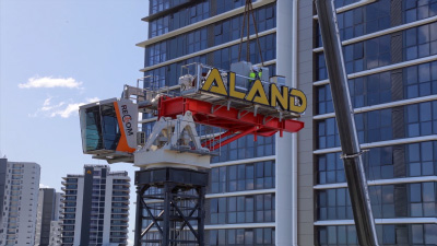Crane Dismantling